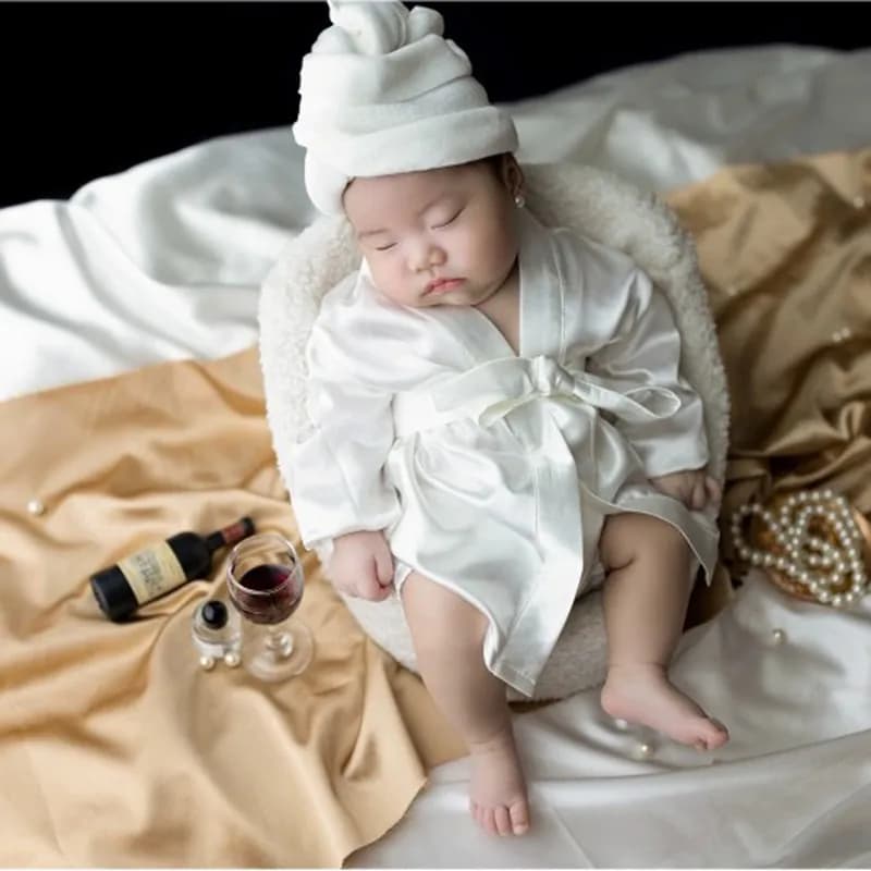 Nuovo stile neonato fotografia costume puntelli baby full moon photo Soft silk accappatoio e cuffia da doccia set