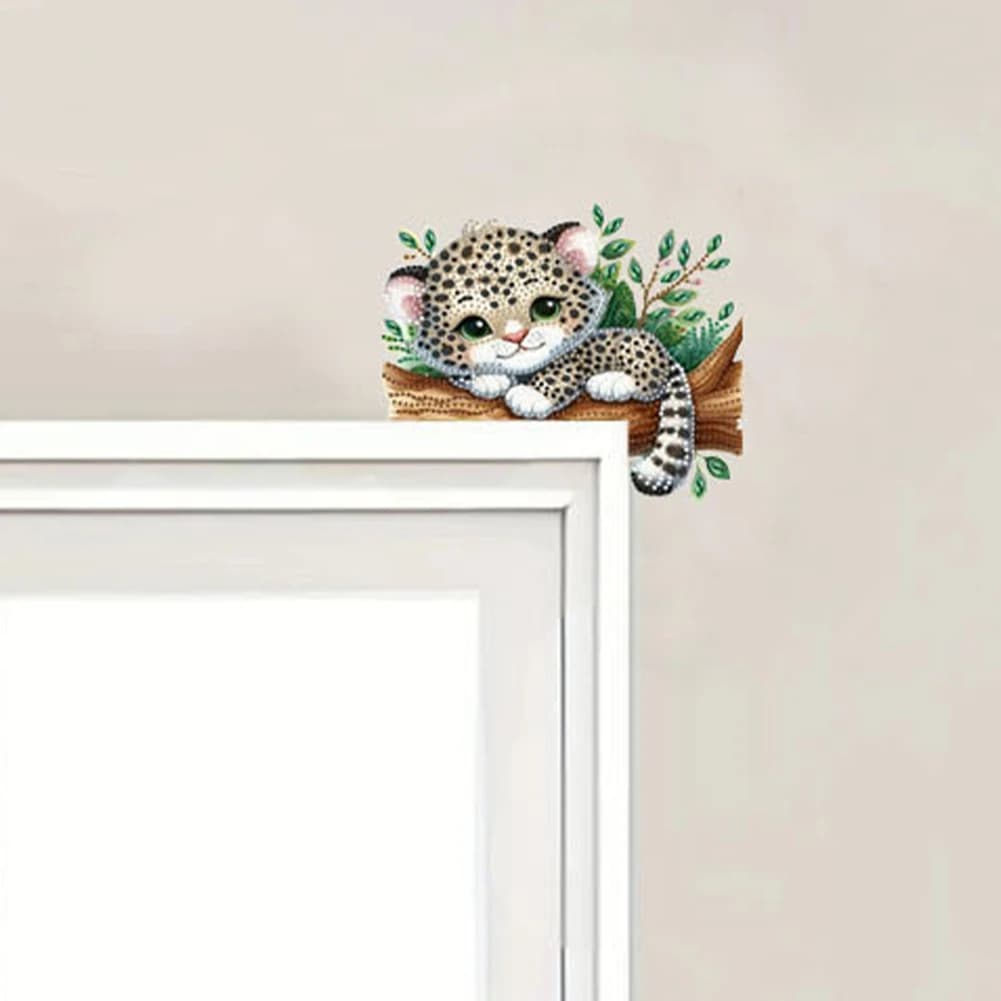 Decorazione Murale a Forma di Angolo Retto con Leopardo e Diamanti per Interni ed Esterni