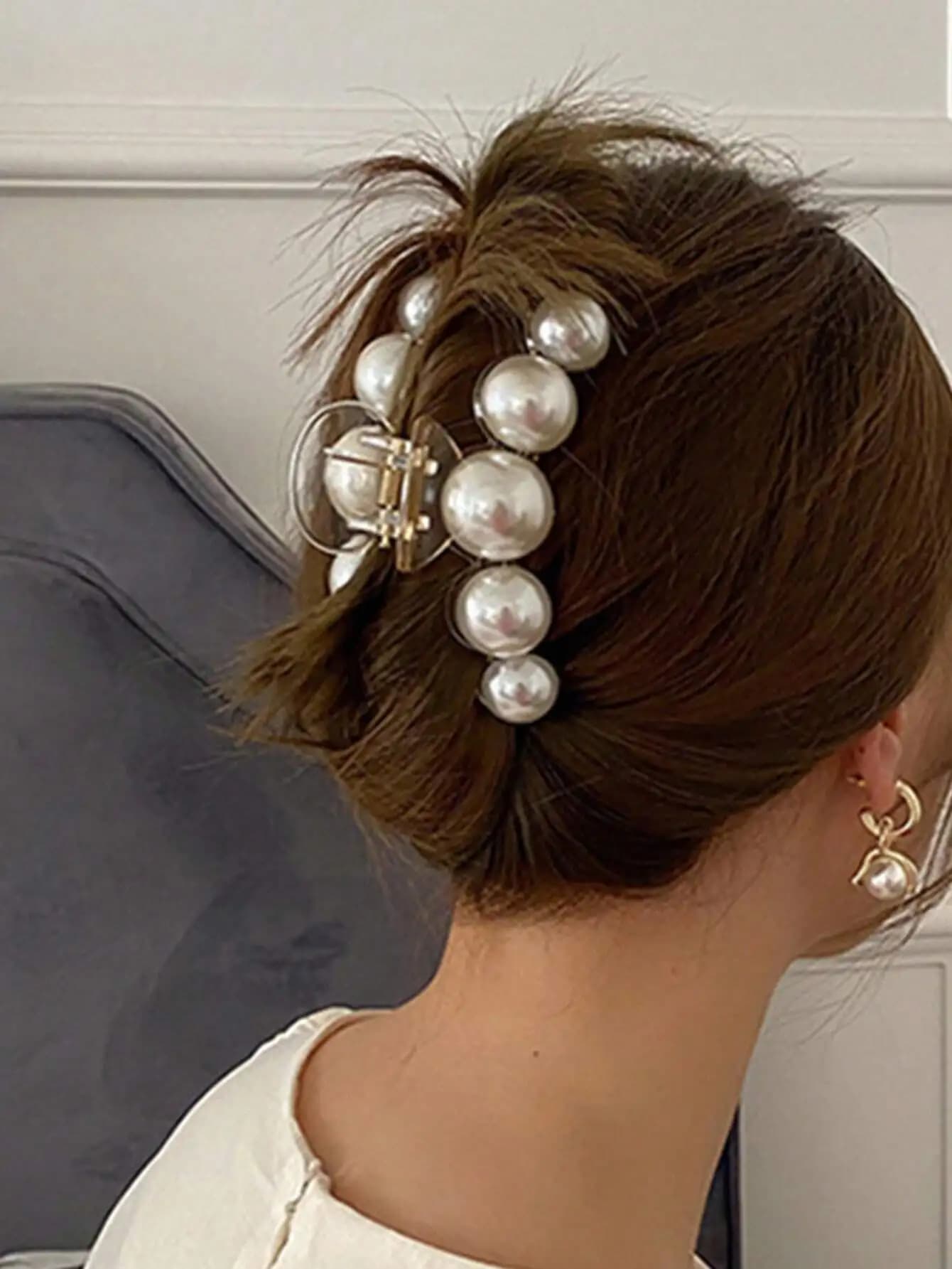 1 pezzo di fermagli per capelli alla moda con decorazioni di perle finte per donna, fermagli per capelli con design a perla bianca, accessori per capelli alla moda per donna, per matrimoni o per l'uso quotidiano, decorativi per capelli spessi o sottili, eleganti per l'estate.