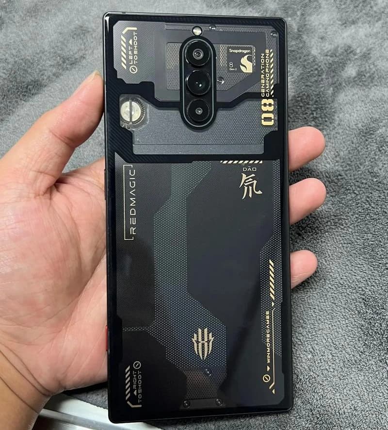 Nubia Red magic 8pro / 8s pro vecchia custodia per telefono, telefono da gioco intelligente Versione internazionale, Aspetto 95%-98% nuovo