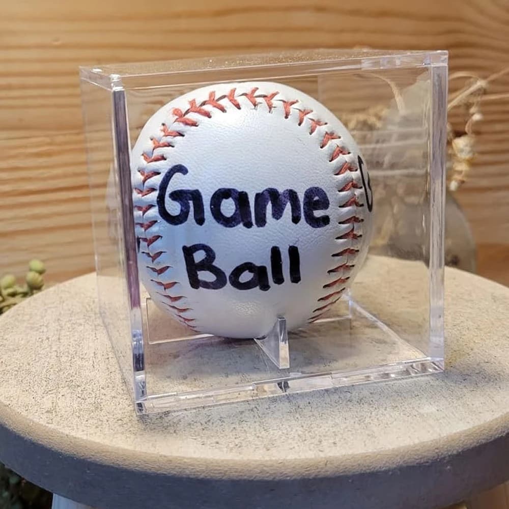 Custodia trasparente per pallina da tennis da golf trasparente Custodia trasparente in acrilico da 80 mm Display per scatola da baseball Protezione UV Supporto per scatola di immagazzinaggio souvenir antipolvere