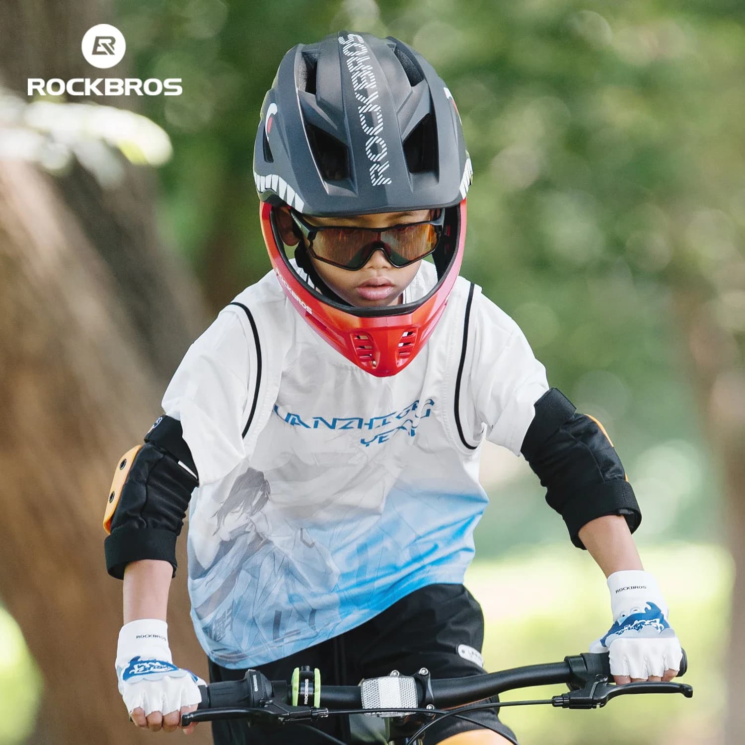 ROCKBROS Children's Bicycle Helmet Detachable Integral Bike Helmet for lightweight and adjustable cycling scooter Safety