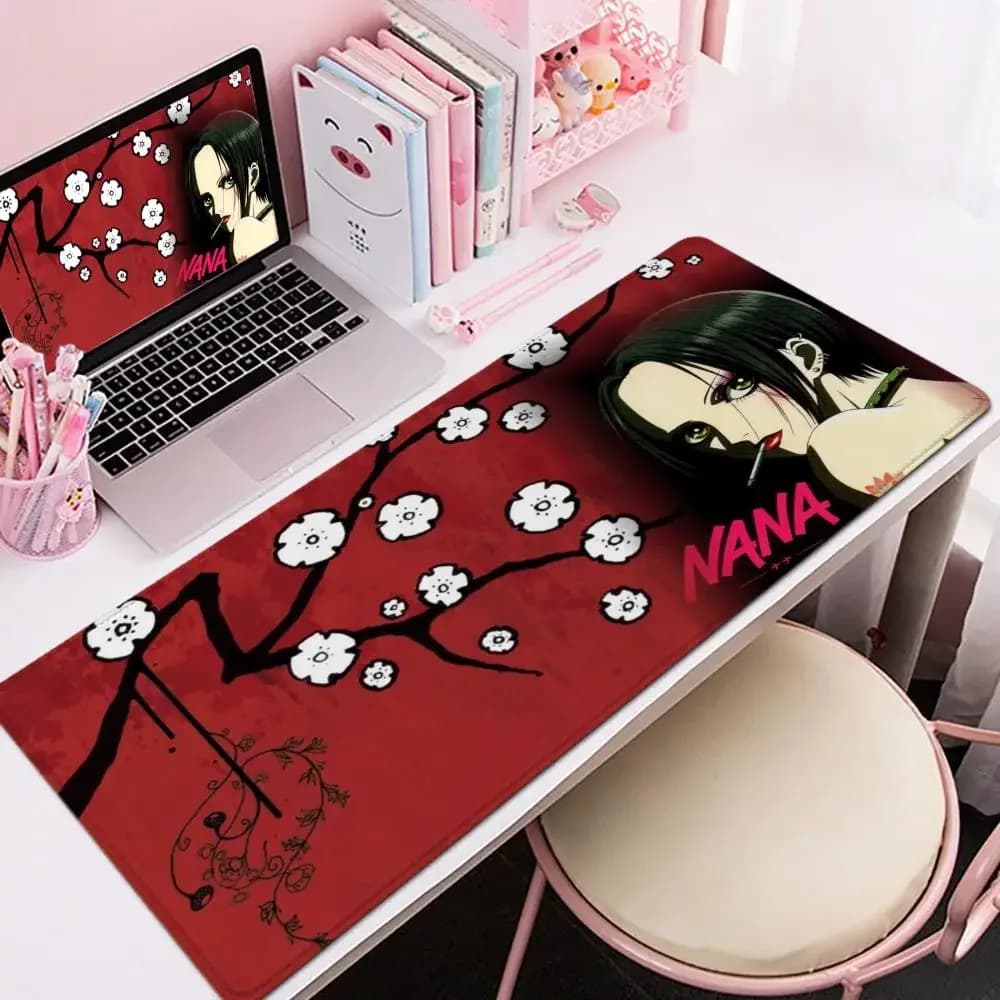 Tappetino per mouse da gaming, grande tappetino da scrivania, base antiscivolo, bordi cuciti, stampa anime ragazza Sakura rossa, tappetino per tastiera per gamer, ufficio, casa