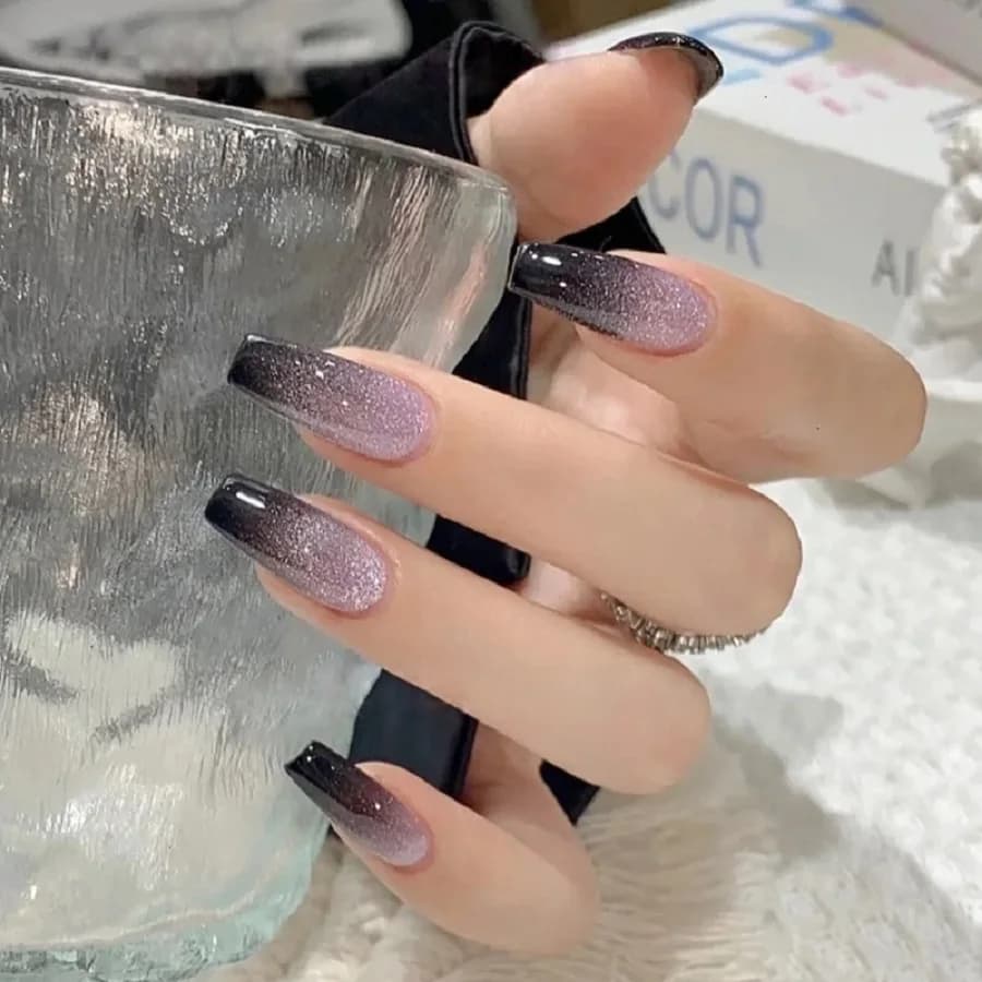 24 Pezzi/1 Scatola Unghie Finte Lunghe a Ballerina con Glitter Effetto Occhio di Gatto Galaxy Starlight, Glitter Magico Viola Ghiaccio per Nail Art
