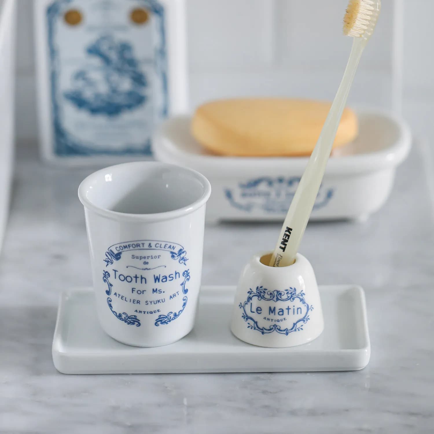 Portaspazzolino in Ceramica, Porta Pennelli da Trucco in Stile Chinoiserie Blu e Bianco, Vaso da Tavolo