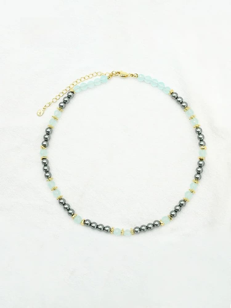 Collana alla Moda Placcata in Oro 18K con Perline, Design Femminile Sensazionale, Stile Originale Sumni con Ciondolo in Pietra Naturale