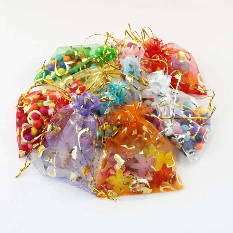 100 pz/lotto Cuore di Amore Sacchetto di Organza Di Natale Matrimonio Voile Sacchetto Regalo di Imballaggio Dei Monili Con Coulisse Sacchetto Decorazione Sacchetto di Immagazzinaggio