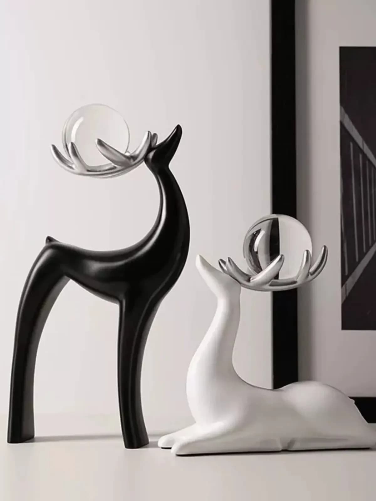 Crystal ball elk ornament light luxury high-end home living room entrance TV cabinet wine cabinet creative decoration