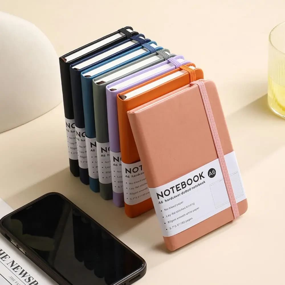 Notebook con cinturino A6 Mini Notebook Memo Diario Planner Prendendo appunti Blocco note tascabile Agenda Organizzatore Libro di parole