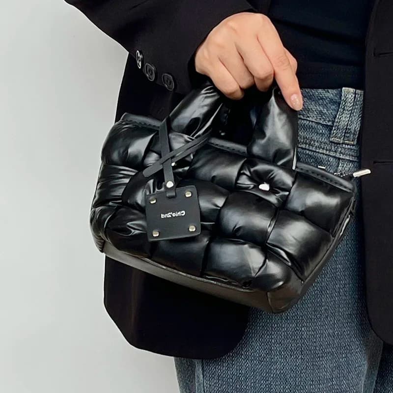 Borse in piumino nero Borsa tote Moda Versatile Casual Borse a tracolla monospalla Tendenza borse da festa da donna autunno inverno