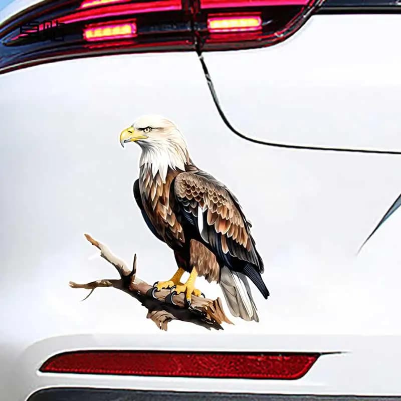Aquila in piedi su un ramo Adesivo per auto Decalcomania in vinile impermeabile sul paraurti Lunotto posteriore Decalcomania per laptop per accessori auto Y161
