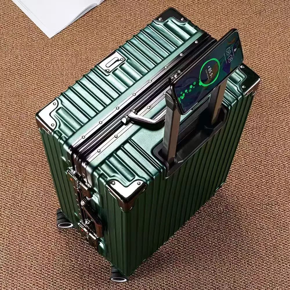 Valigia Wolverine, una valigia rigida con 108 rivetti, dimensioni 20-28 pollici, con ruote silenziose per tutti i terreni, porta bicchiere.