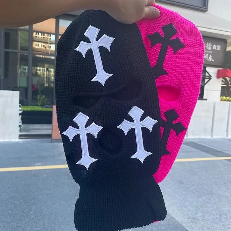 Nuovo passamontagna a tre fori con ricamo incrociato cappello lavorato a maglia esercito tattico CS inverno sci equitazione maschera berretto maschera da ballo maschera calda