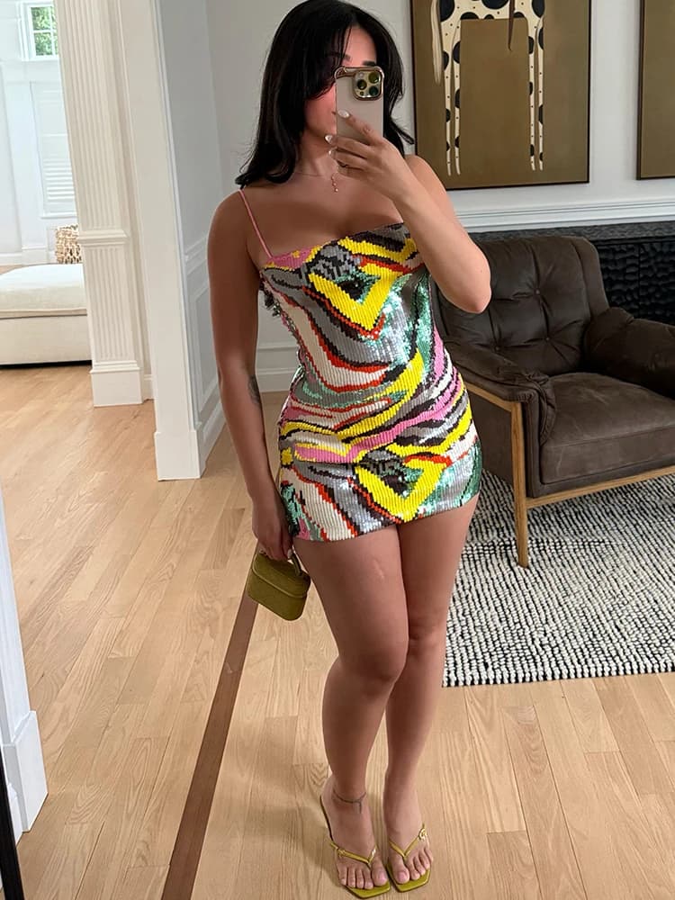 Leosoxs Sequin Patchwork Sling Dress Woman Colorful Print Low-Neck Backless Skinny Peach Hip Evening Party Sexy Mini Bodycon