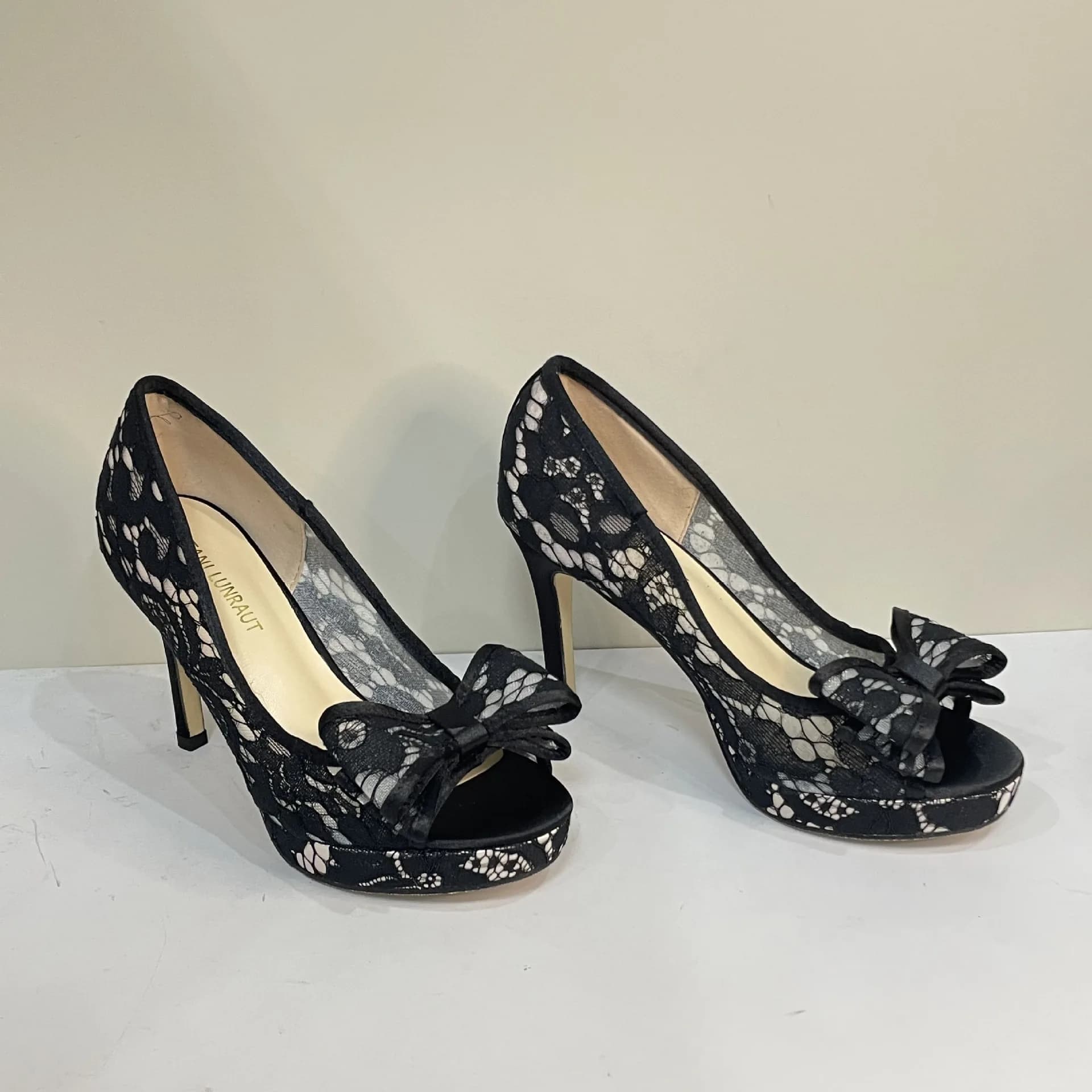 New spring and summer round-toe fish-mouth platform black lace bow sandals for banquet dresses, stiletto heels women's shoes