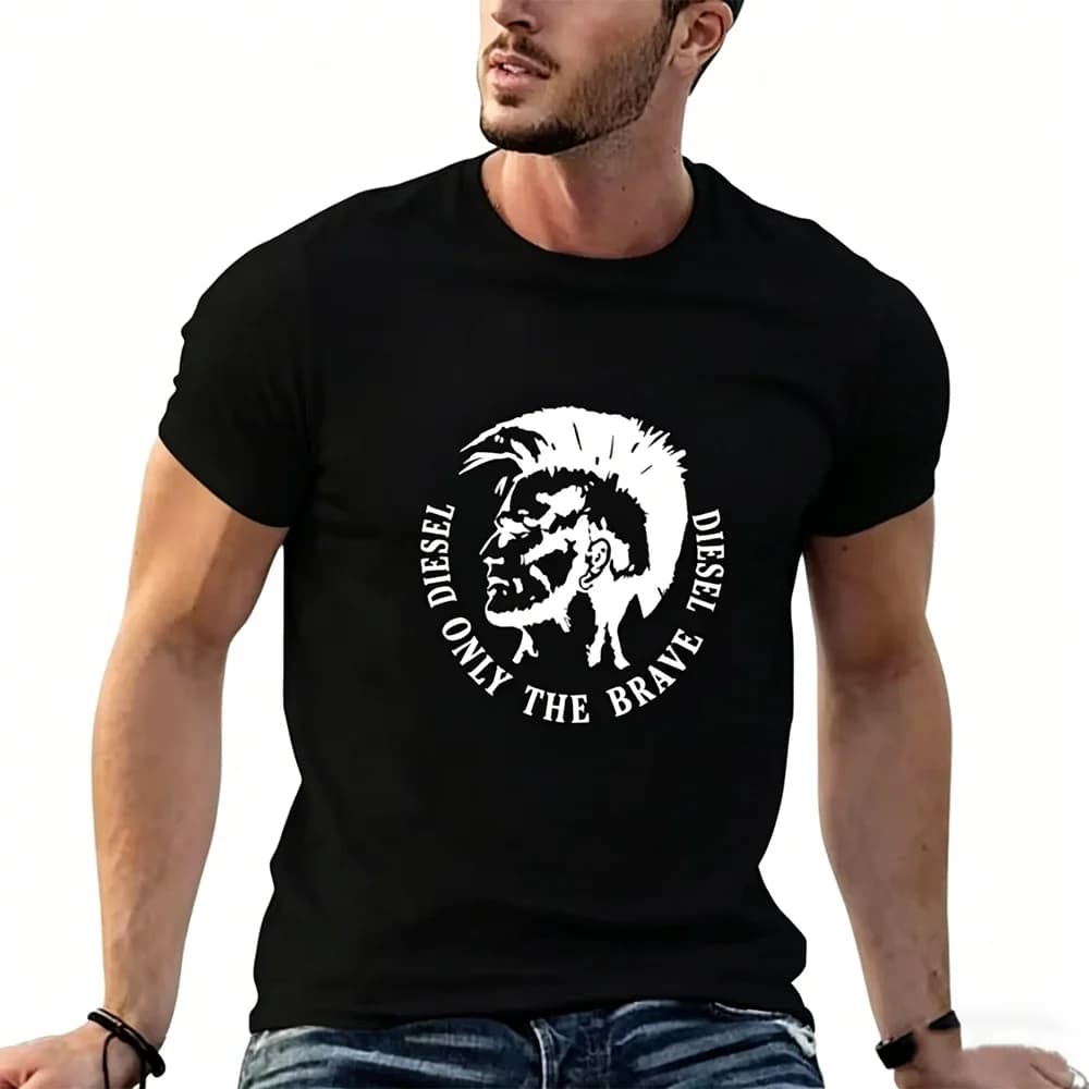 T-Shirt Unisex con Stampa 'Only the Brave' di Diesel, Casual, Girocollo, Manica Corta, Abbigliamento Streetwear per Appassionati di Ciclismo