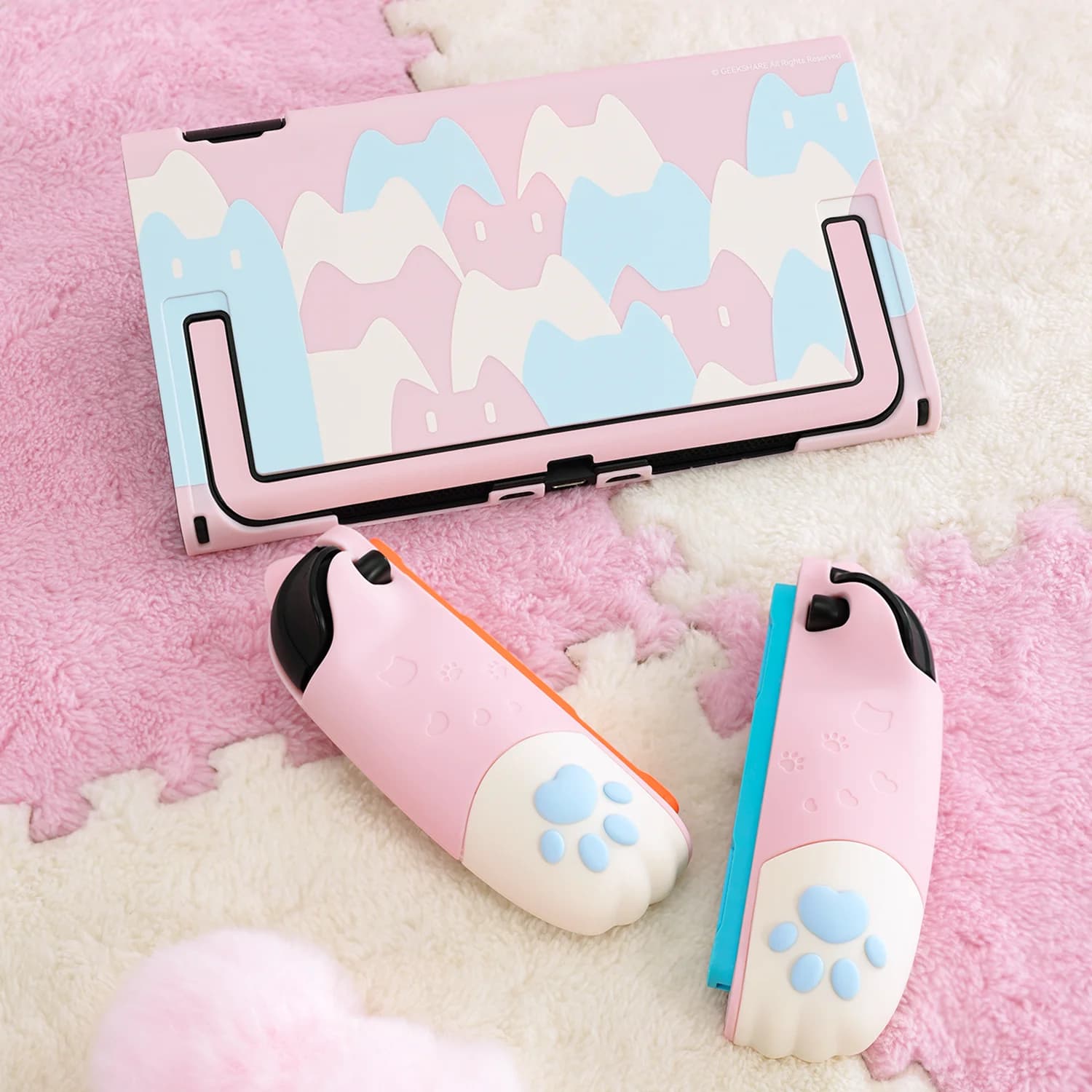 GeekShare Protective Case Compatible with Switch 2 (2025) , Pink Cat Paw Silicone Ergonomic & Enhanced Grip