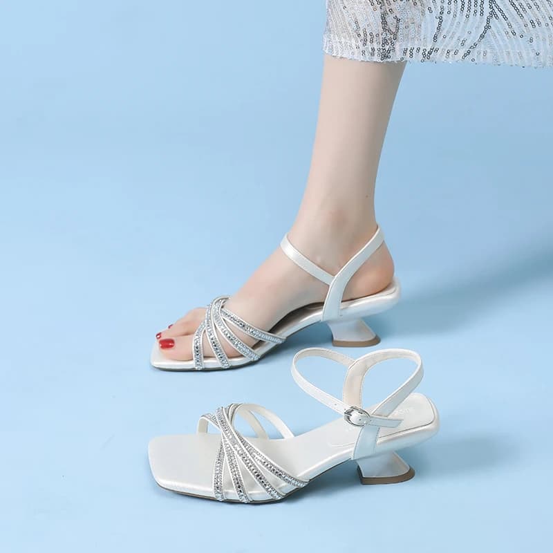 Nuovi Sandali Estivi 2026 da Donna con Tacco Largo, Strass alla Francese, Eleganti, con Cinturino e Punta Aperta, Stile Romano, Scarpe da Spiaggia