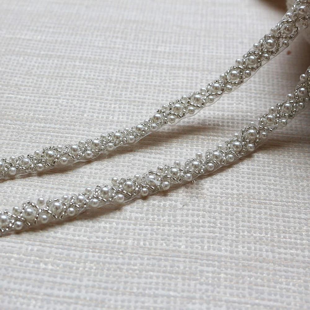 Cinghie per bordi di rifinitura del nastro di pizzo con perline da 1 metro per abito da sposa cucito con strass applique artigianale fai da te largo 1 cm