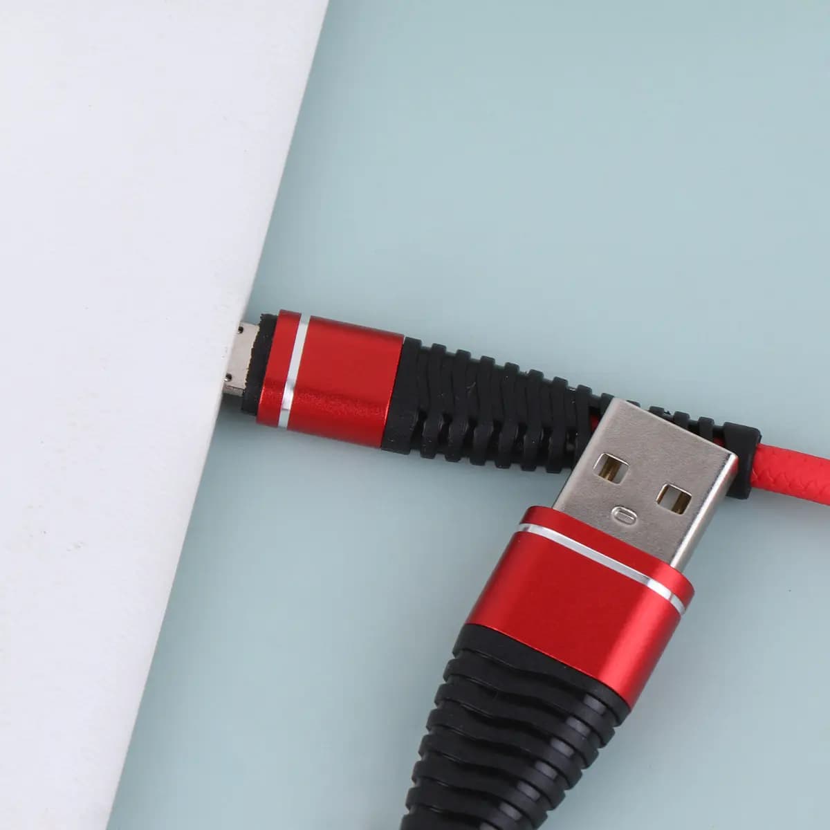 Cavo di Ricarica Telescopico per Telefono Cellulare, Compatto e Leggero, Trasmissione Dati USB, Caricatore Portatile per Viaggi
