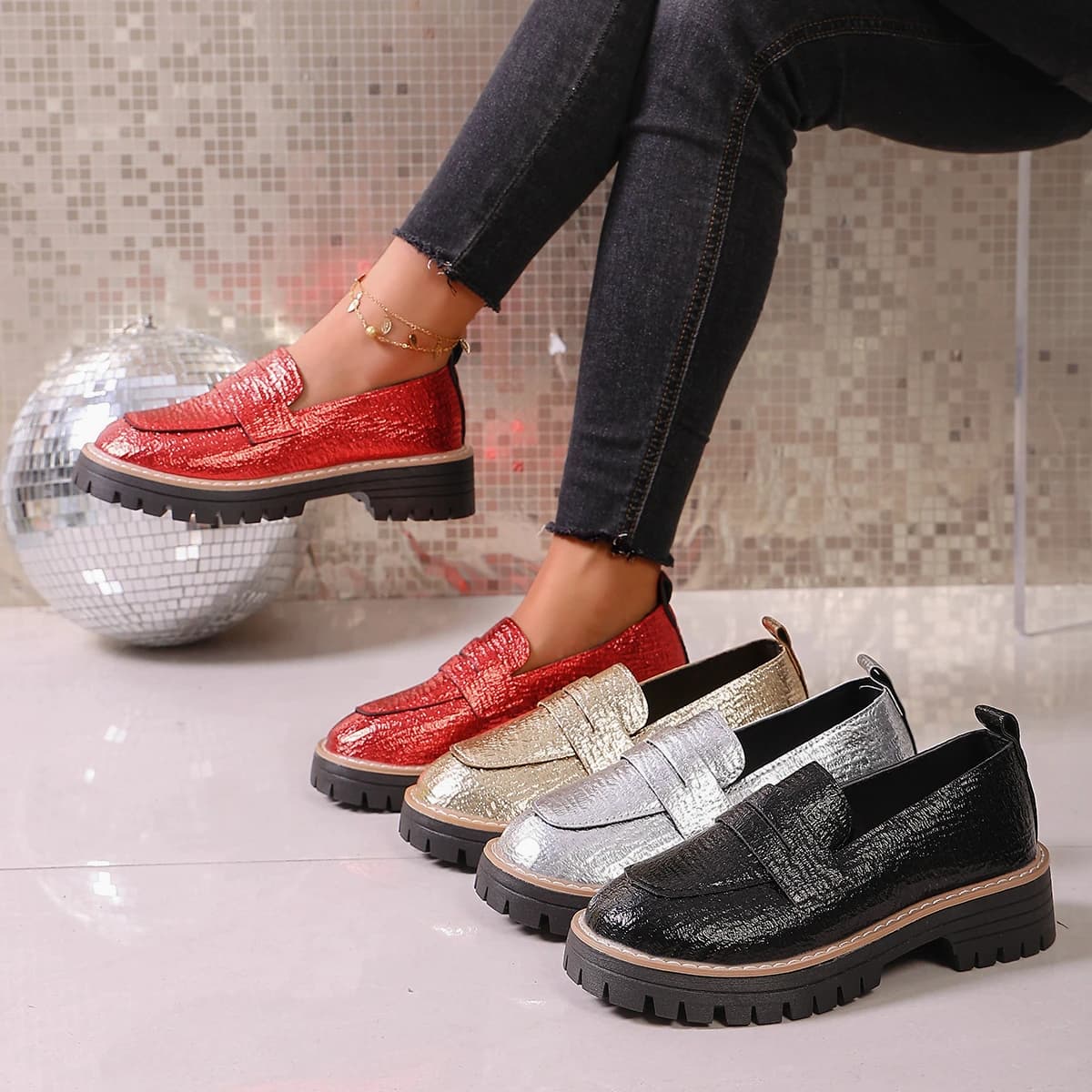 Donne Primavera Autunno Appartamenti Scarpe Tacco basso Slip on Scarpe comode Nuovo antiscivolo Mocassini con plateau in tinta unita Zapatos De Mujer