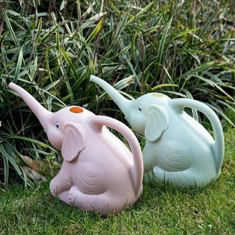 Pleasant elephant-shaped plastic watering machine can plants for outdoor irrigation Gardening equipment Garden equipment Home accessories