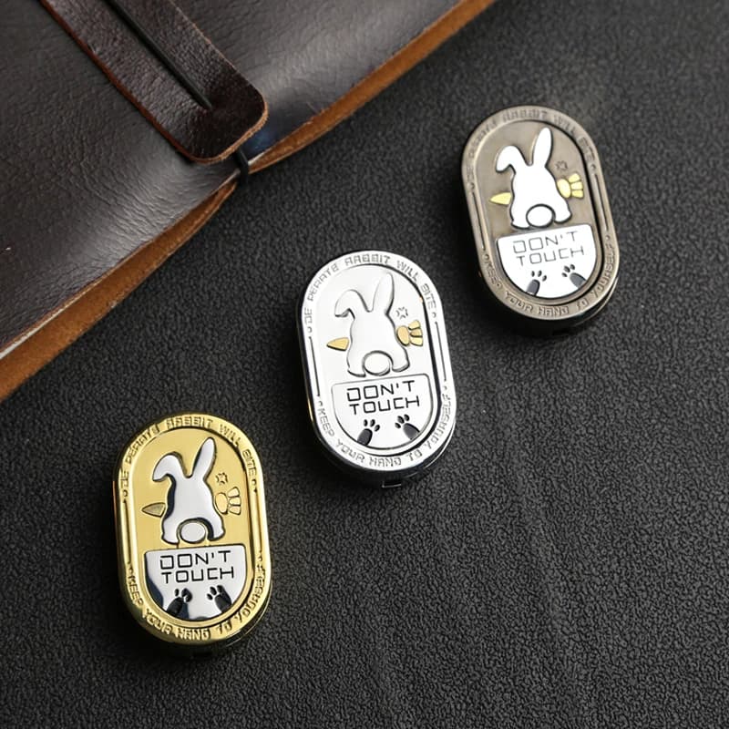 Cursore Fidget EDC in metallo con motivo a coniglio cartone animato, giocattolo antistress portatile per adulti per ADHD e anti-ansia, regali per uomini
