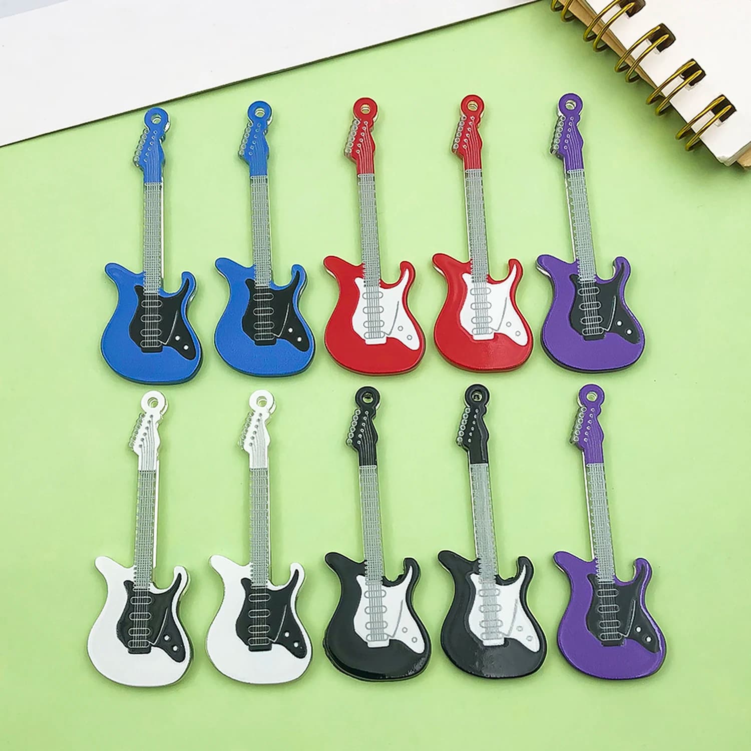 10pcs Gothic Guitar Charms Acrylic Musical Instrument Pendants for DIY Bracelet Necklace Earrings Jewelry Making Accessories