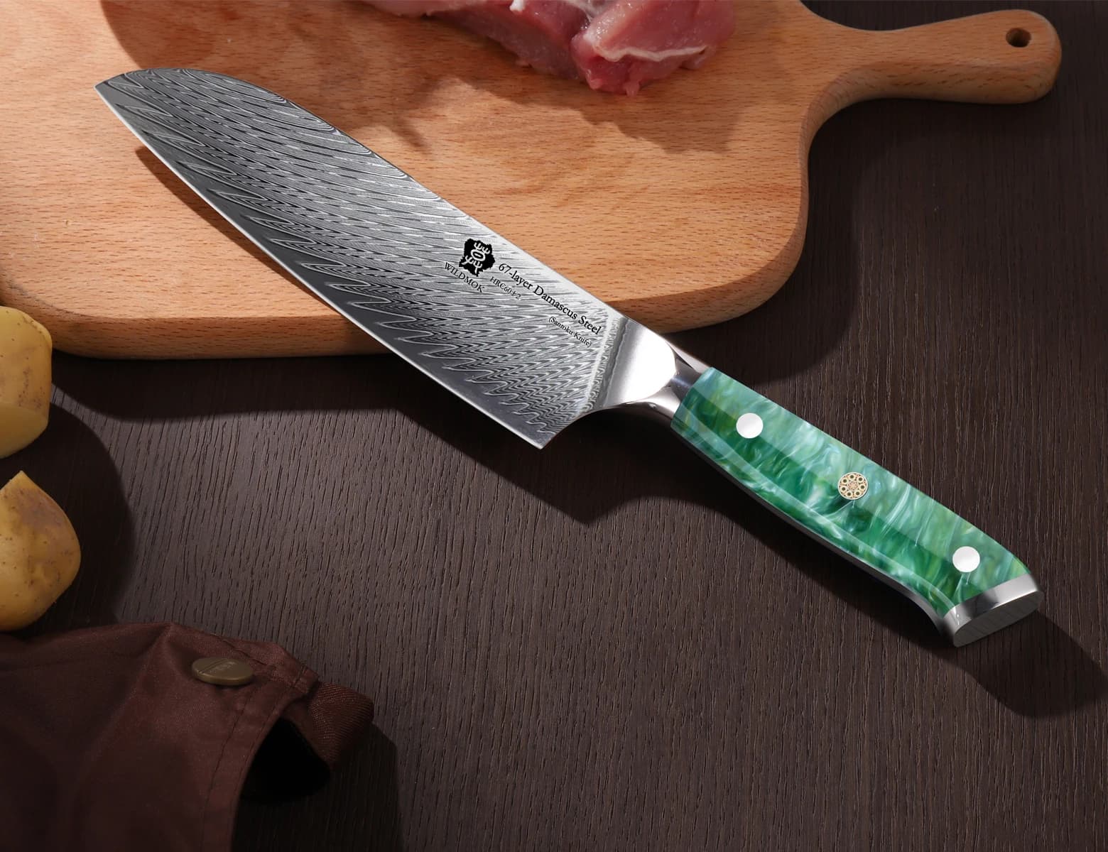 Coltello Santoku WILDMOK 7" in Acciaio Damasco VG10 Giapponese Ultra Affilato con Manico Ergonomico in Resina Verde per Cucina Domestica