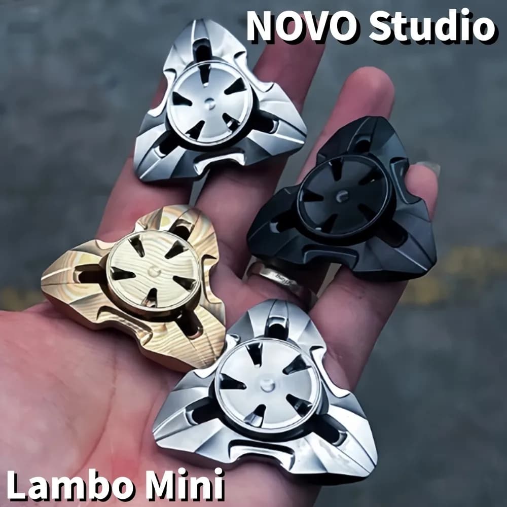 NOVO Studio Lambo Mini Fidget Spinner a tre pale Giocattolo antistress Giroscopio Fidget Giocattoli per adulti Accessori da scrivania