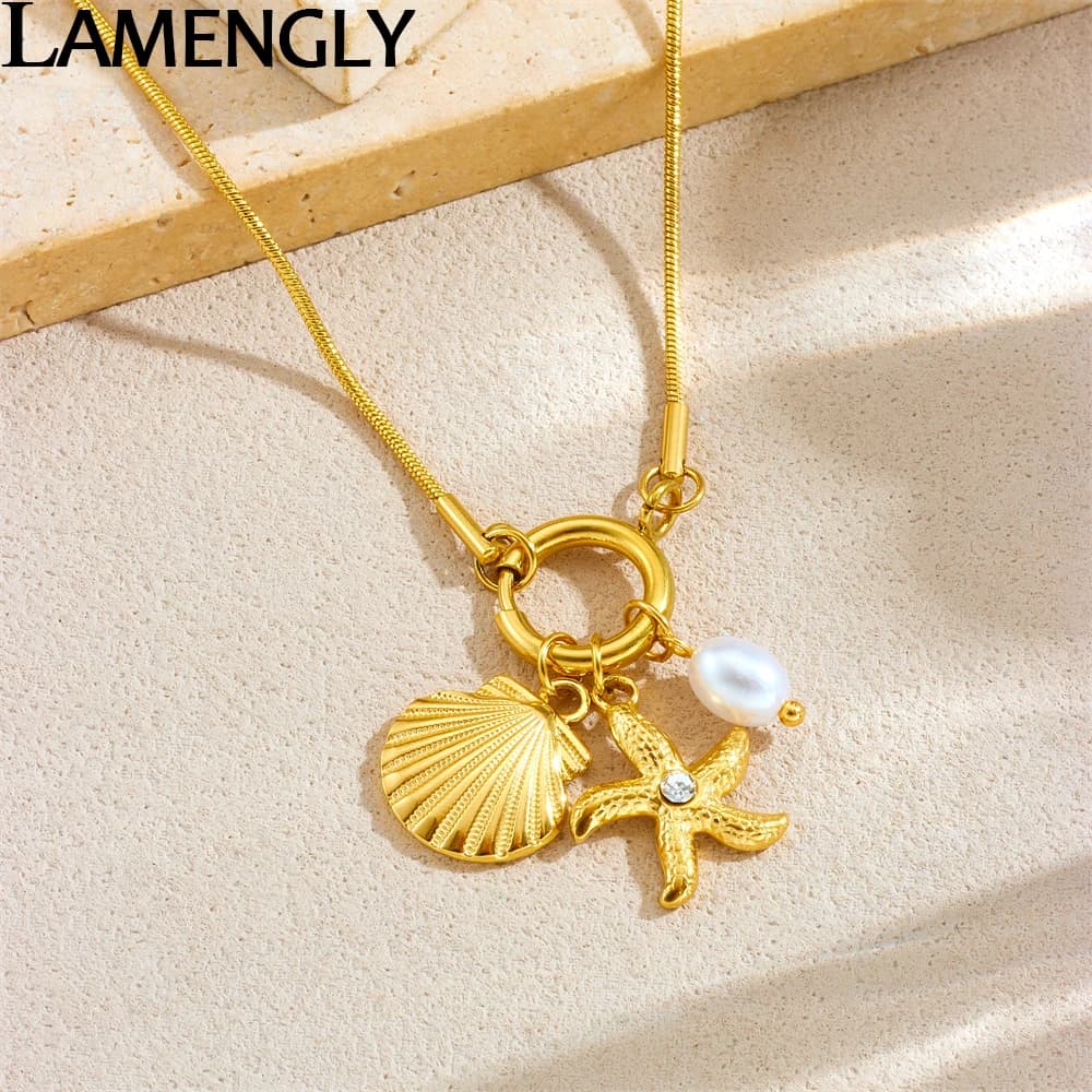 LAMENGLY Collana con pendente in conchiglia di perle di stelle marine intarsio di zirconi in acciaio inossidabile 316L per le donne Nuova tendenza catena al collo di animali marini