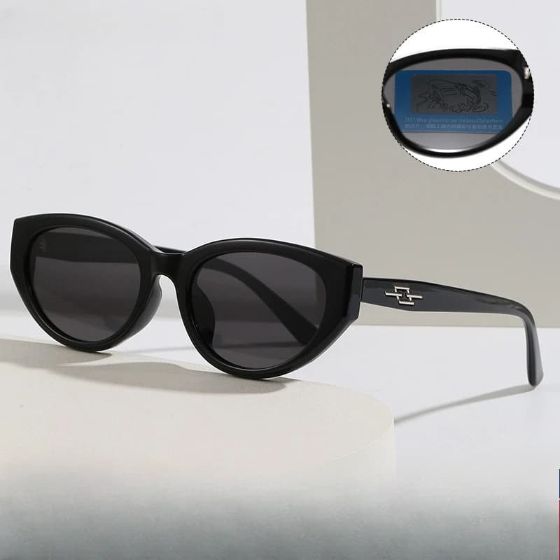 2026 New Retro Cat Eye GM Sunglasses Unisex Korean TR Polarized High End Fashion Trend Eyewear