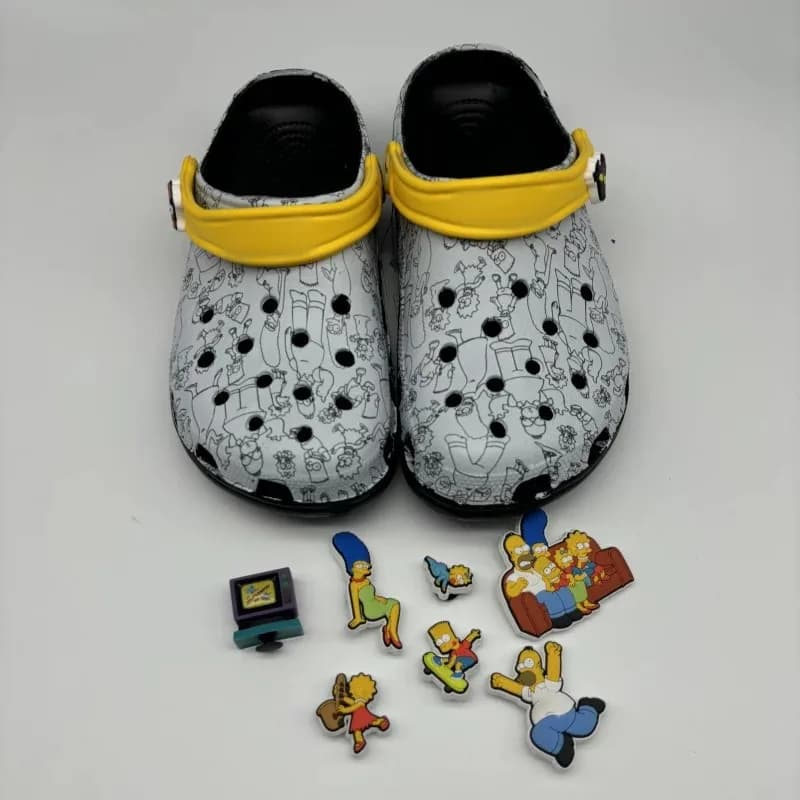 Cartoon Clogs Summer Garden Shoes Charms Non Slip Quick Dry Beach Slippers Adjustable Strap Boys Girls Sandals Indoor Outdoor