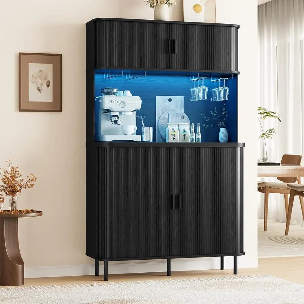 Mobile Bar per Vini con 71 Posti di Stoccaggio e LED, Armadietto in Legno per Liquori, Bar da Cucina con Porta Bicchieri