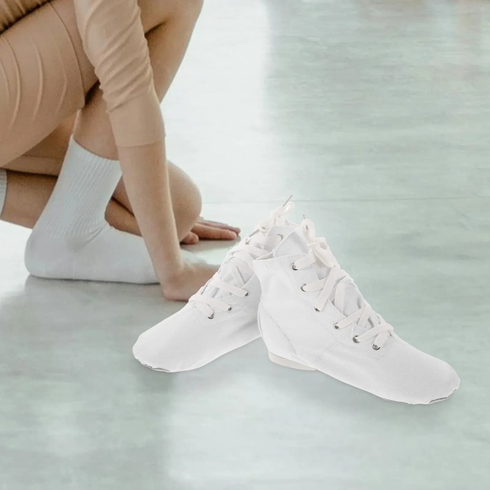 Scarpe da ballo alte in tela per bambini, sneakers bianche da balletto e jazz, calzature da allenamento per giovani con supporto alla caviglia, comode