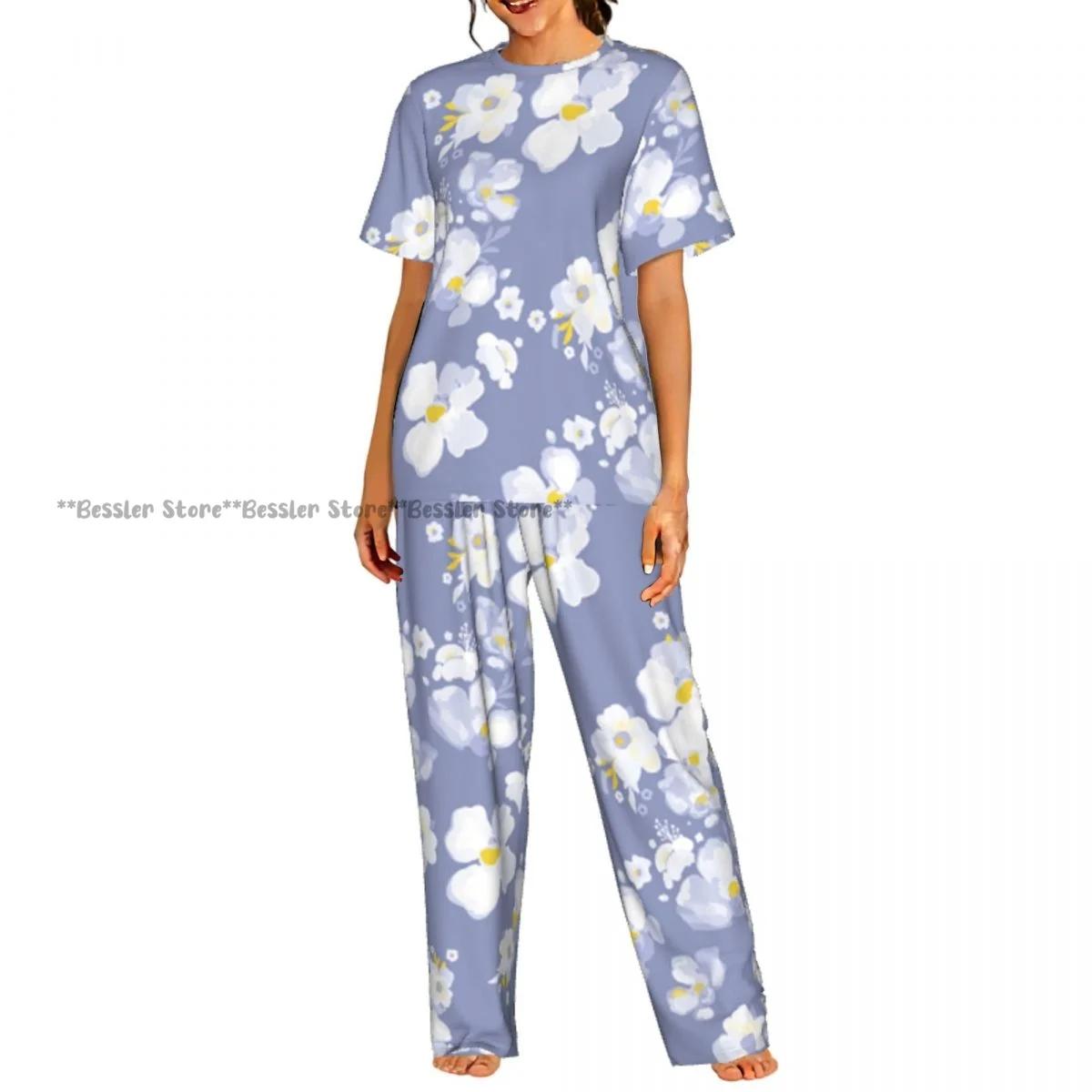 Women's set in 2 pieces, Delicate Daisy floral pajamas, short sleeved top and night trousers