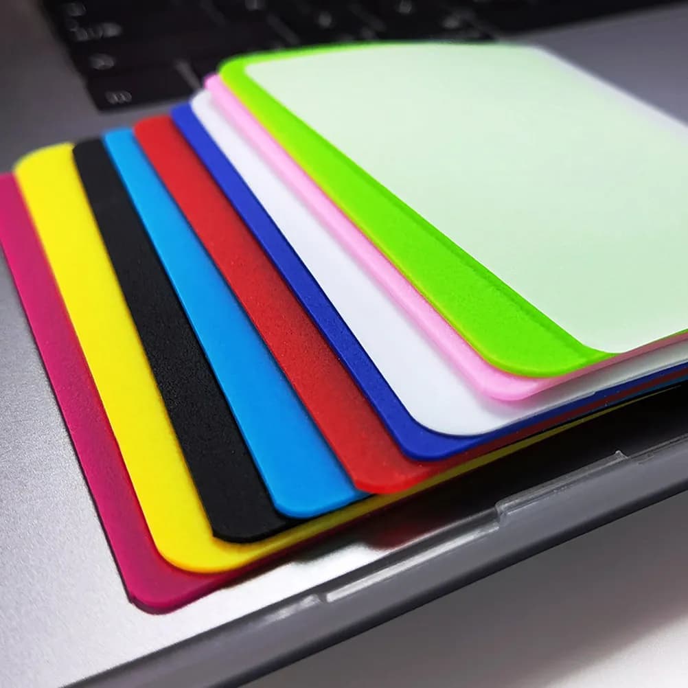 2 Paia di Supporti per Polso per Laptop, Dissipazione del Calore, Poggiapolsi in Silicone, Sottili ed Ergonomici, Sollievo dal Dolore per la Digitazione e l'Uso Domestico