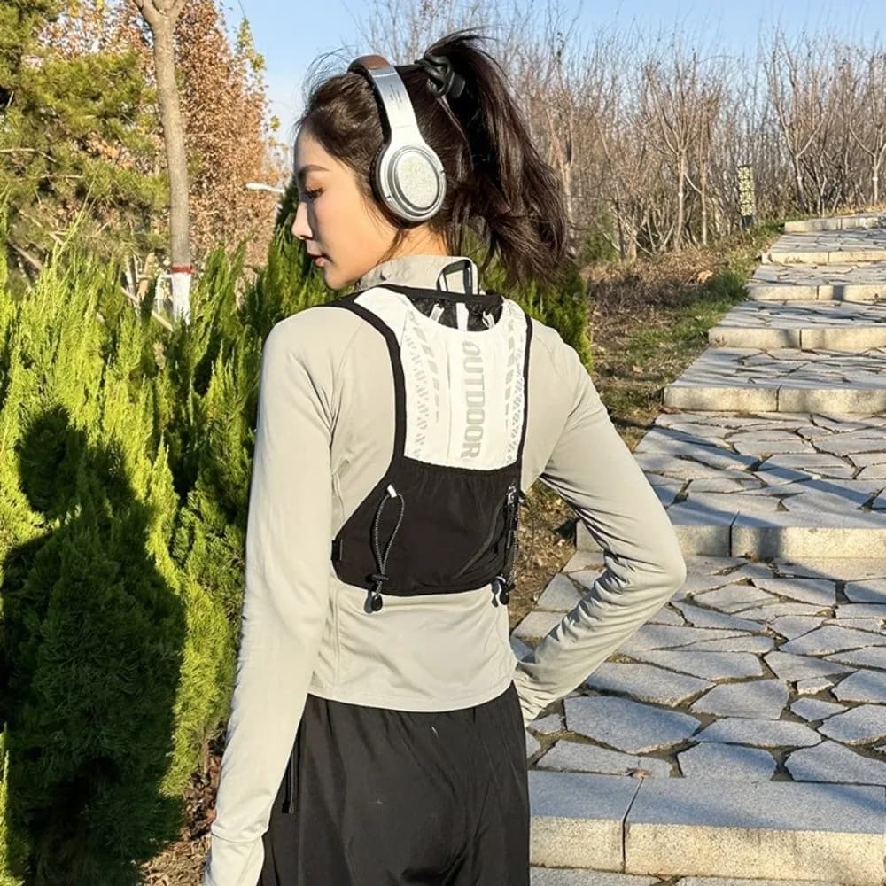 Lightweight Hydration Running Vest Reflective Design Waterproof Hydration Pack Convenient Multifunctional Bicycle Bag Vest