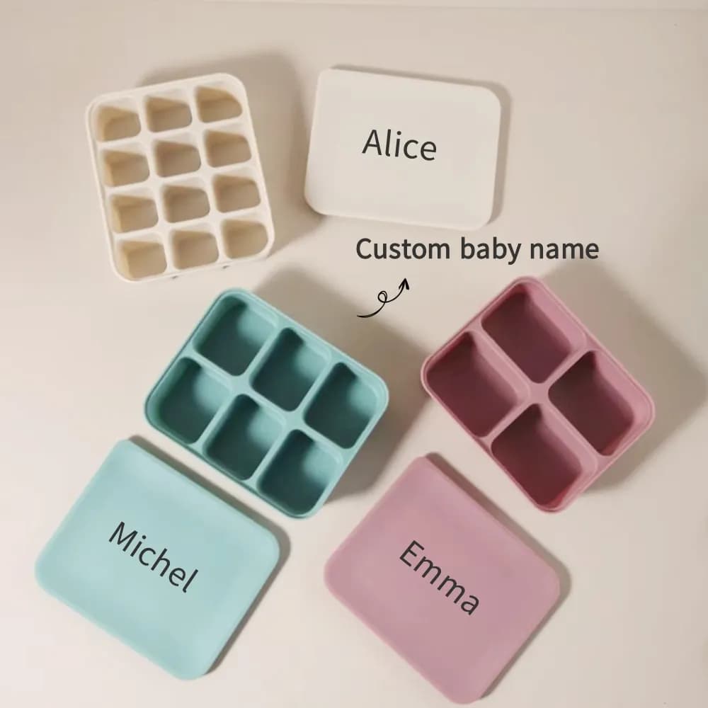 Vassoio per congelatore personalizzato per alimenti per bambini con nome, stampo per cubetti di ghiaccio in silicone senza BPA a 12 celle per alimenti e purea per bambini fatti in casa