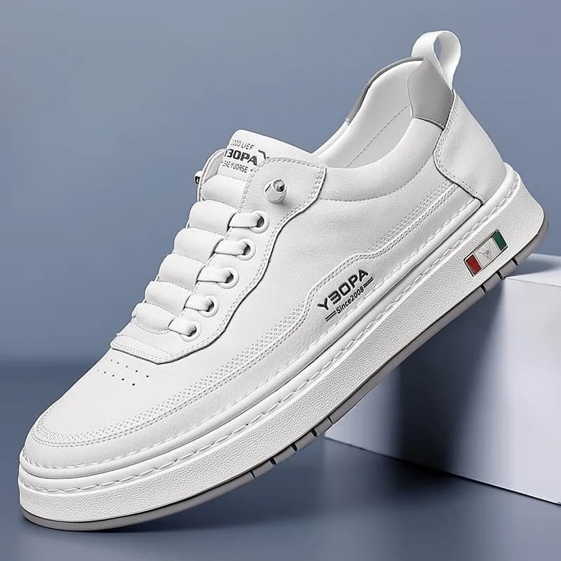 Nuove scarpe da ginnastica da uomo in pelle di grandi dimensioni 38-48 Scarpe da ginnastica con plateau da uomo casual moda Primavera Autunno Scarpe da tavolo firmate Uomo