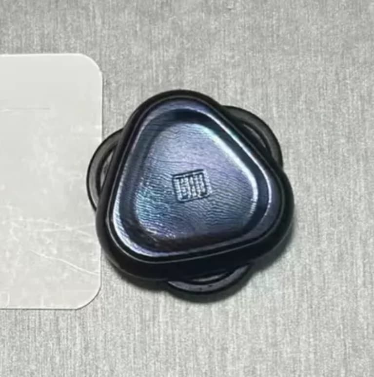 Used EDC Lightning Serpentine Timascus Fingertip Gyroscope fidget spinner metal decompression toy