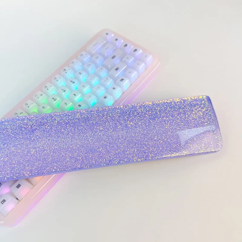 Poggiapolsi in Resina Personalizzato Viola Blu per Tastiera Meccanica 75/87% - Simpatico Supporto per Polso, Accessorio per Tastiera da Gaming, Regalo