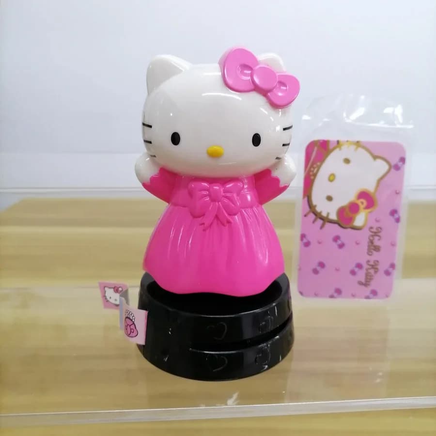 Adesivo per lettore di carte con scorrimento Hello Kitty, bambola traballante oscillante, regali di compleanno per ragazze interattive, ornamenti per figure da tavolo