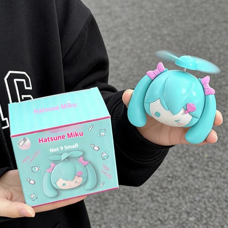Ventilatore Portatile USB Ricaricabile Miku Mini, Silenzioso e Compatto per Viaggi Estivi