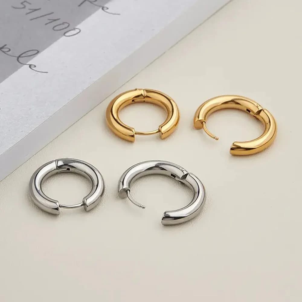 Lokaer 1 paio di semplici orecchini a cerchio rotondi in acciaio inossidabile per le donne ragazze 12/16/20mm orecchini piccoli color oro gioielli E24246