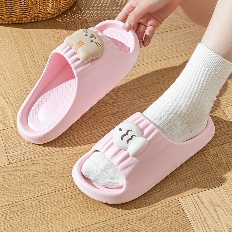 EVA home Slippers with cat and cloud decoration, soft, woman's, summer 2026, comfortable, with thick background, cartoon girl slippers