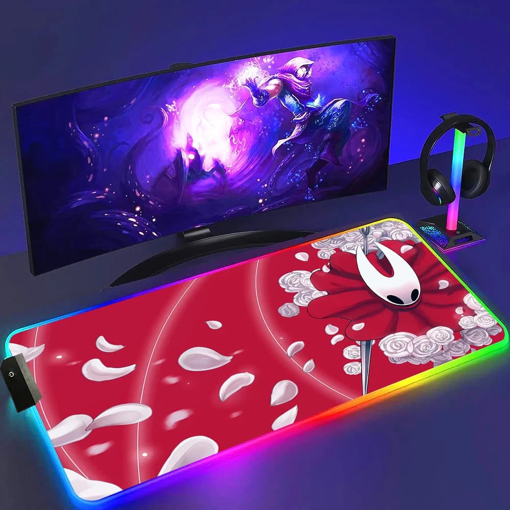 Tappetino per mouse RGB da gaming Hollow Knight luminoso, tappetino per mouse colorato con luci LED, tappetino antiscivolo per computer con accessori retroilluminati