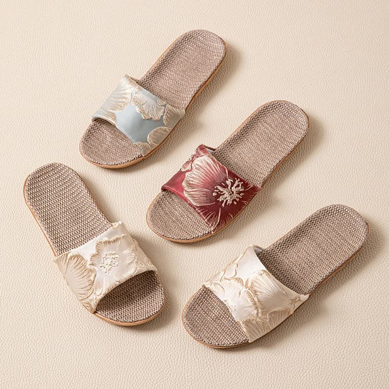 Silk Oriental Floral Slippers Women Home Summer Linen Elegant Mule Shoes Ladies Silent Indoor Slides Unisex Lightweight Non-Slip