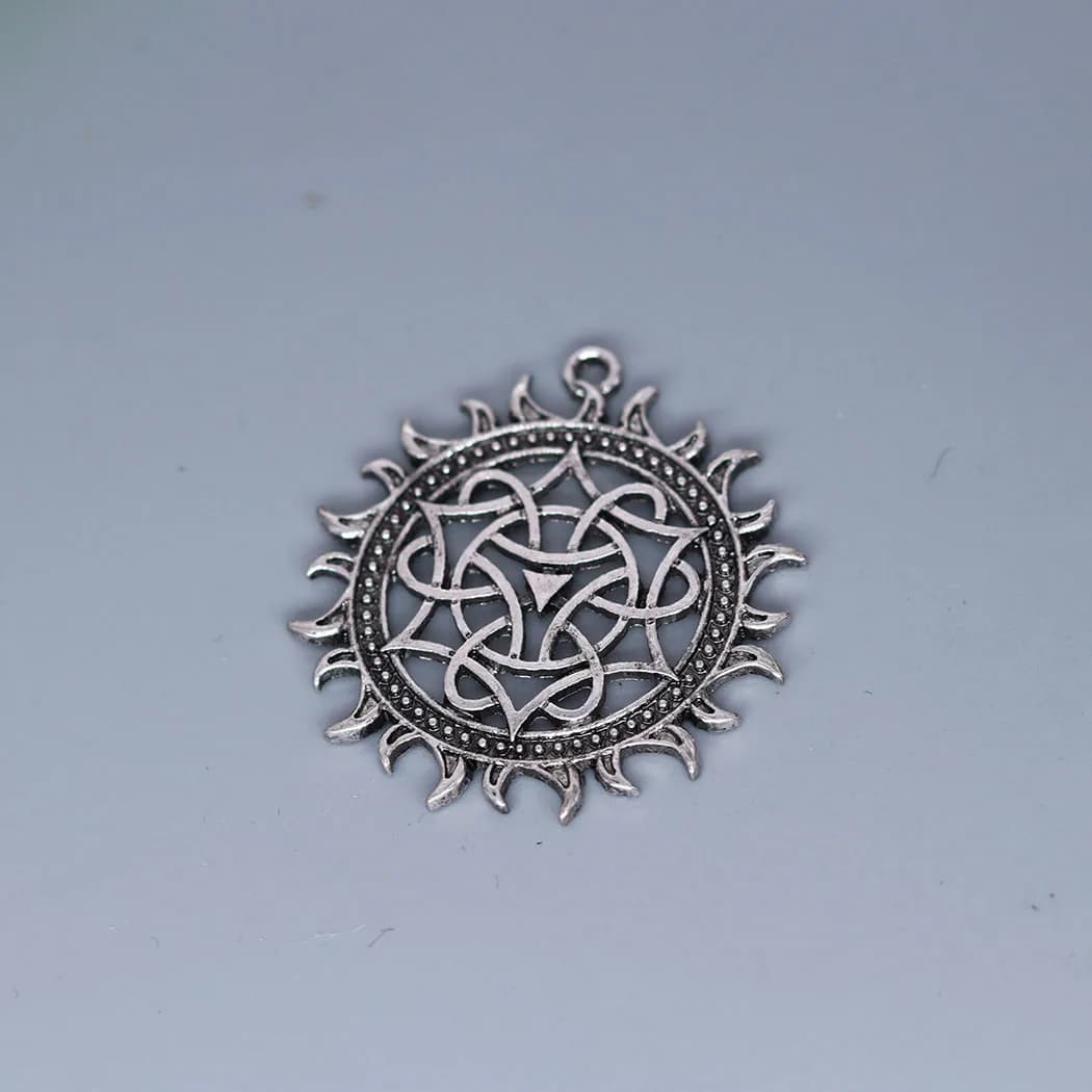 3pcs/Lot Alatyr Slavic Pagan Charm Sun Pendant for DIY Necklace Handmade Men Jewelry Making Bulk Accessories