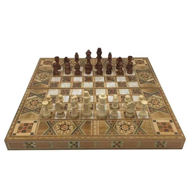 Scacchiera in legno ecologica pieghevole personalizzata all'ingrosso e set di pezzi degli scacchi 3 in 1 gioco da tavolo